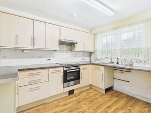 Kitchen- click for photo gallery